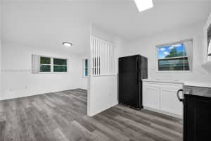2435 Plunkett St 1 Hollywood, FL 33020 - MLS#A11877028