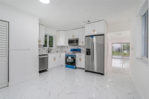 4731 Nw 12th St Lauderhill, FL 33313 - MLS#A11877032