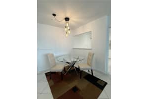 5161 Collins Ave 511 Miami Beach, FL 33140 - MLS#A11877040