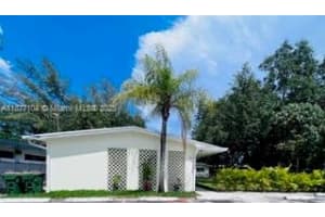 780 Ne 122nd St 4 North Miami, FL 33161 - MLS#A11877104