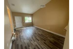 631 Nw 79th Ter 203 Pembroke Pines, FL 33024 - MLS#A11877126