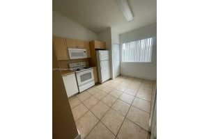 631 Nw 79th Ter 203 Pembroke Pines, FL 33024 - MLS#A11877126