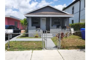 1615 Nw 65th St, Miami