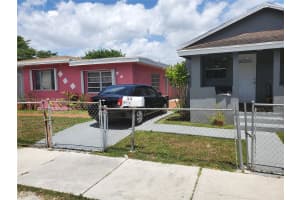 1615 Nw 65th St Miami, FL 33147 - MLS#A11877164