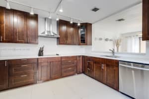 8073 NW 71st Ct, Tamarac, FL 33321, Sold 10/17/25