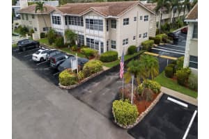 2121 Ne 42nd Ct 202c Lighthouse Point, FL 33064 - MLS#A11877247