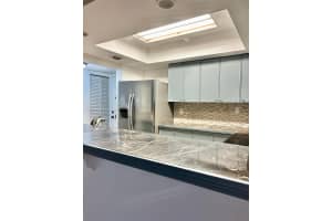 701 Nw 19th St 304 Fort Lauderdale, FL 33311 - MLS#A11877261