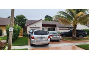 7707 Sw 8th St North Lauderdale, FL 33068 - MLS#A11877270