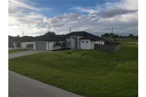 21 Nw 7th St Cape Coral, FL 33993 - MLS#A11877321