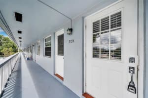 751 Pine Dr 209 Pompano Beach, FL 33060 - MLS#A11877322