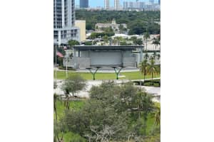 MLS# A11877343, Hollywood, Florida 33020