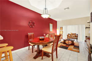 8210 Nw 10th St 14 Miami, FL 33126 - MLS#A11877369