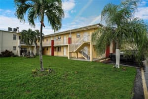 1255 W 49th Pl H202, Hialeah 1255 W 49th Pl H202, Hialeah