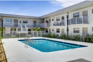 1720 Cleveland St 106e Hollywood, FL 33020 - MLS#A11877420