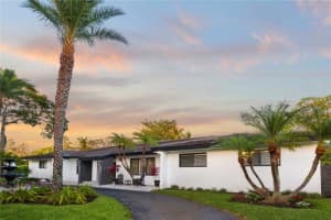 13505 Sw 83rd Ct Pinecrest, FL 33156 - MLS#A11877442