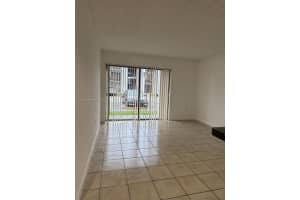 7160 Nw 179th St 104 Hialeah, FL 33015 - MLS#A11877476