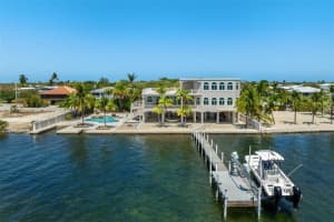 3742 Seagrape St Big Pine Key, FL 33043 - MLS#A11877495