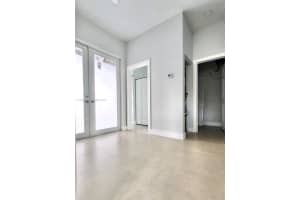 1212 Nw 4th Ave Fort Lauderdale, FL 33311 - MLS#A11877532
