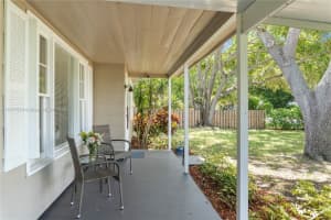 2446 18th Ave Vero Beach, FL 32960 - MLS#A11877539