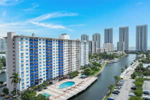 400 Kings Point Dr 1425, Sunny Isles Beach