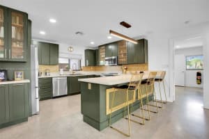 3008 Ne 1st Terrace, Wilton Manors