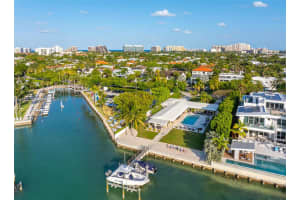 200 Harbor Dr Key Biscayne, FL 33149 - MLS#A11877575