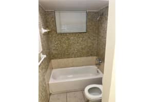 MLS# A11877622, Hollywood, Florida 33020