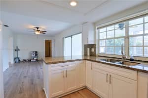 9020 Nw 21st Ct Pembroke Pines, FL 33024 - MLS#A11877631