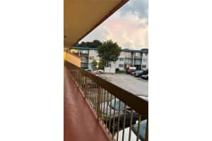 8875 Fontainebleau Blvd 203, Miami