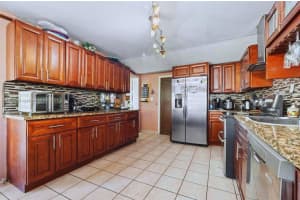 8571 Sw 30th St Miami, FL 33155 - MLS#A11877654