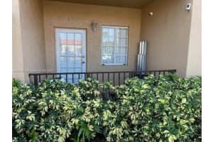 17405 Nw 75th Pl 109 Hialeah, FL 33015 - MLS#A11877671