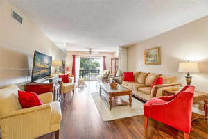 4955 E Sabal Palm Blvd 305 Tamarac, FL 33319 - MLS#A11877690