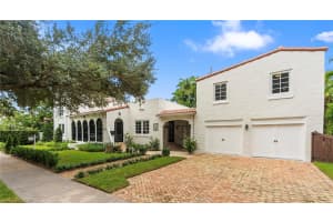 1202 Granada Blvd Coral Gables, FL 33134 - MLS#A11877738