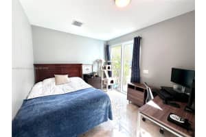 317 Ne 7th St 317 Fort Lauderdale, FL 33304 - MLS#A11877771