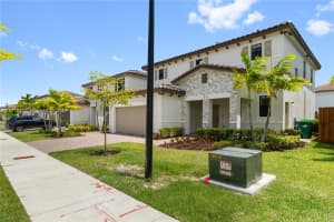 11932 Sw 241st Ter Homestead, FL 33032 - MLS#A11877807