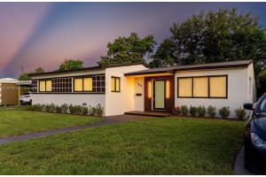 1000 Nw 198th St, Miami Gardens