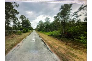 1710 Lake Ave Lehigh Acres, FL 33972 - MLS#A11877828