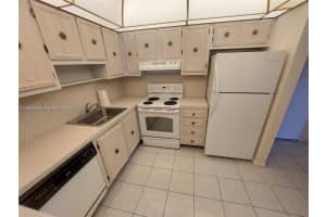 257 S Cypress Rd 438, Pompano Beach