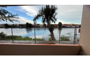 2735 W 52nd St 104 Hialeah, FL 33016 - MLS#A11877838