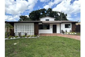 7221 Freedom St Hollywood, FL 33024 - MLS#A11877841