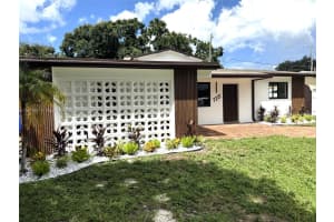 7221 Freedom St Hollywood, FL 33024 - MLS#A11877841