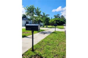 1214 Nw 4th Ave Fort Lauderdale, FL 33311 - MLS#A11877847