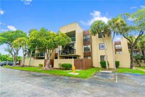 10875 Sw 112th Ave 218, Miami
