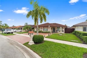 851 Nw 132nd Pl, Miami