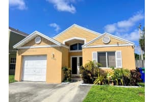 3650 Marlberry Ln, Miramar