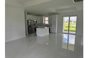 2044 Crawford Ave N Lehigh Acres, FL 33971 - MLS#A11877943