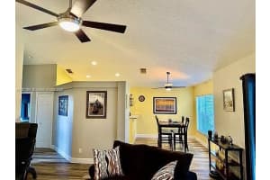 524 Sw Crawfish Dr Port Saint Lucie, FL 34953 - MLS#A11877961