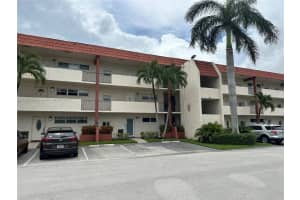 8901 E Hollybrook Blvd 306, Pembroke Pines