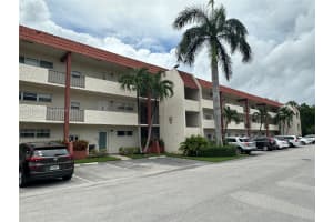 8901 E Hollybrook Blvd 306 Pembroke Pines, FL 33025 - MLS#A11877972