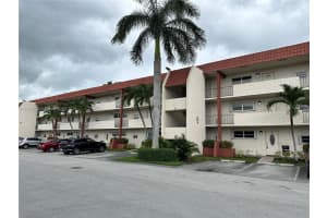 8901 E Hollybrook Blvd 306 Pembroke Pines, FL 33025 - MLS#A11877972
